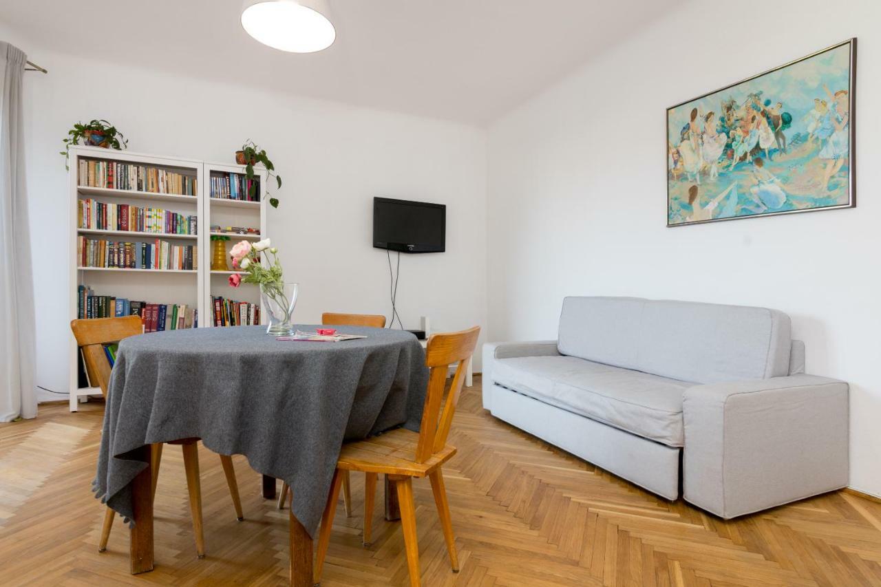 Royal Route Apartment For 10 People Warszawa Exteriör bild