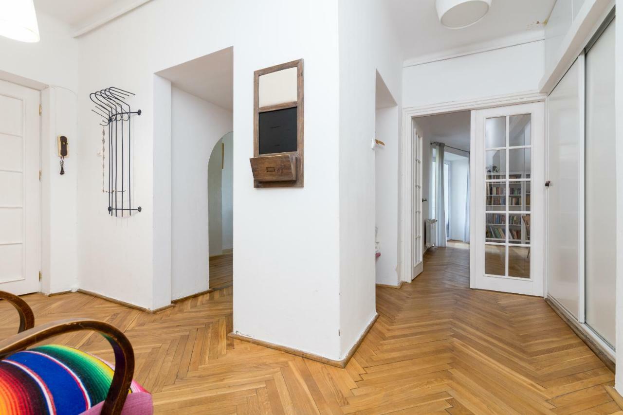 Royal Route Apartment For 10 People Warszawa Exteriör bild